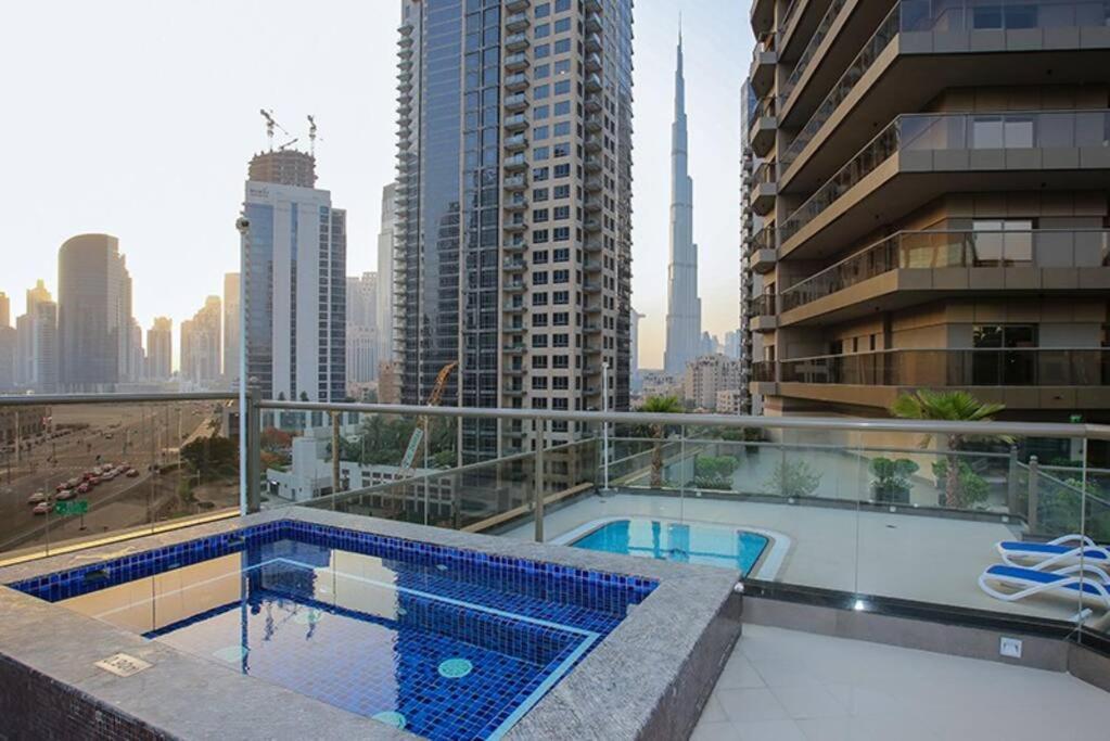 Appartement Jacuzzi, Pool And Gym - 5min From Burj Khalifa