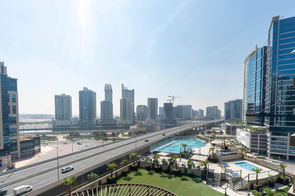 Appartement Jacuzzi, Pool And Gym - 5min From Burj Khalifa